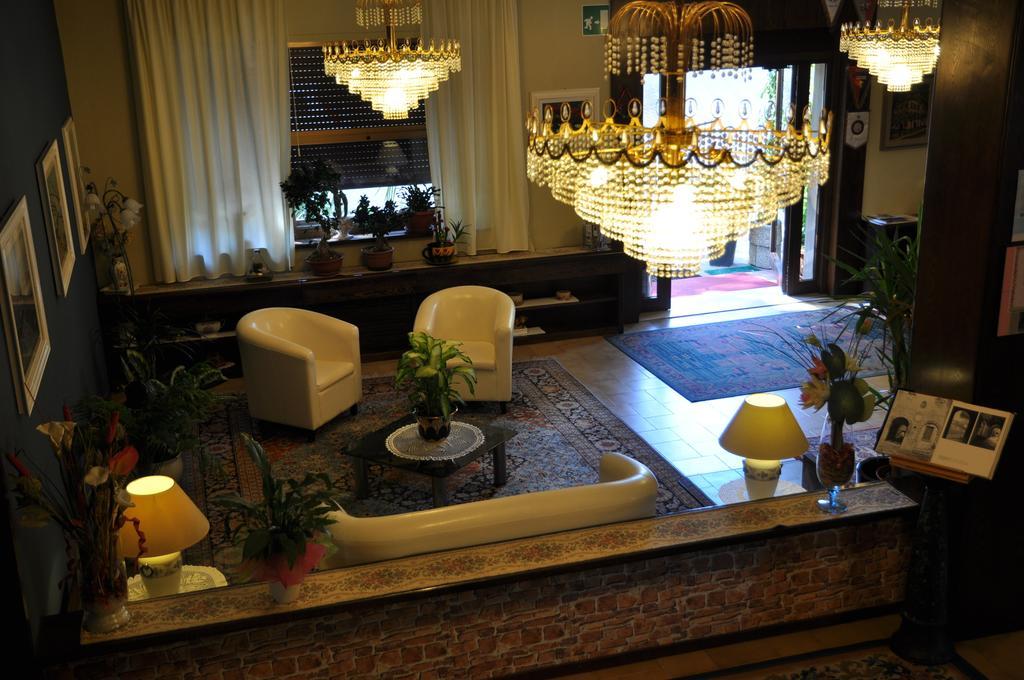 تْشيانشانو  تيرمي Hotel Firenze المظهر الخارجي الصورة